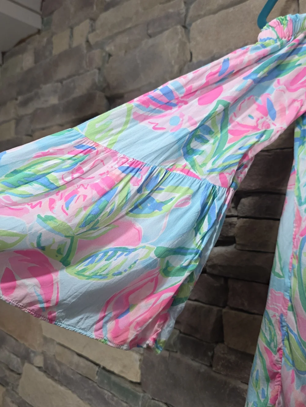 Lilly Pulitzer Shirt Blouse Nevie Off the Shoulder Totally Blossom Pink Small